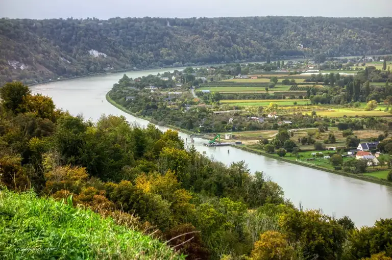Close-up shot of the Seine from this great scenic viewpoint 'Panorama Barneville Sur Seine'