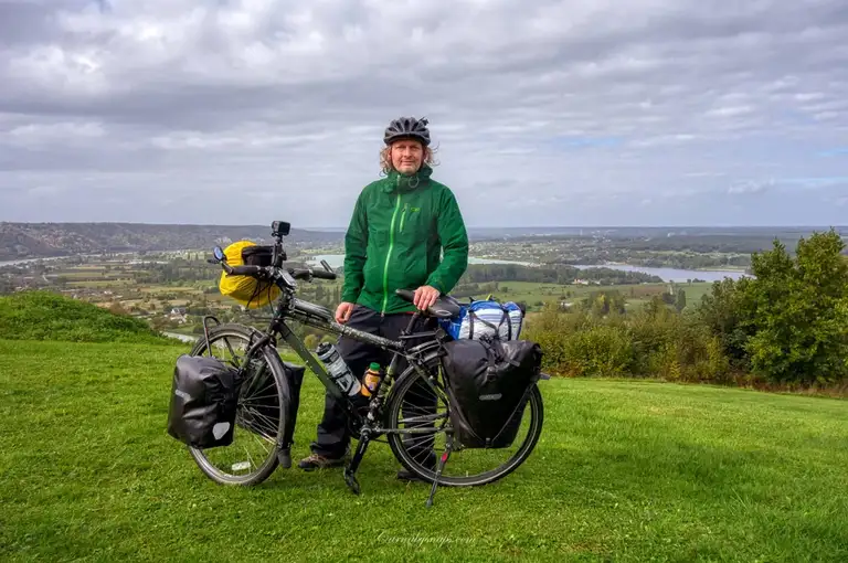 I couldn't resist a selfie from this spot!