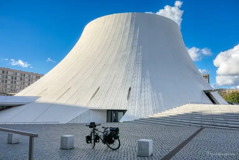  The incredible 'Le Volcan' performing arts theatre in Le Havre, designed by Brazilian architect Oscar Niemeyer and built over a four-year project (1978 – 1982)