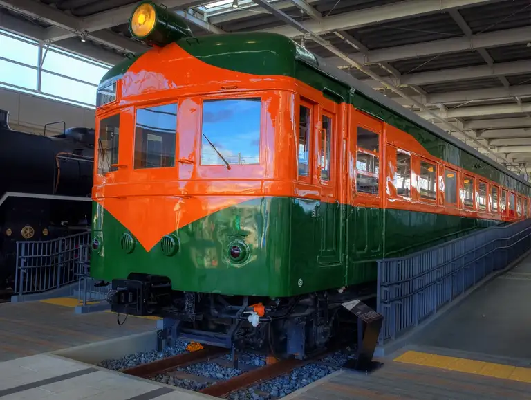 KUHA86 1 manufactured in 1950 at the Kyoto Railway Museum Kyoto