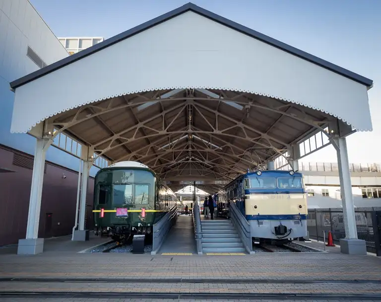 The Twilight Express on the left and the EF 651 on the right at the Kyoto Railway Museum Kyoto