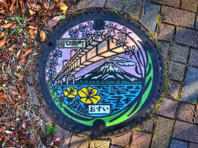 Mount Fuji colorful manhole cover Lake Kawaguchi