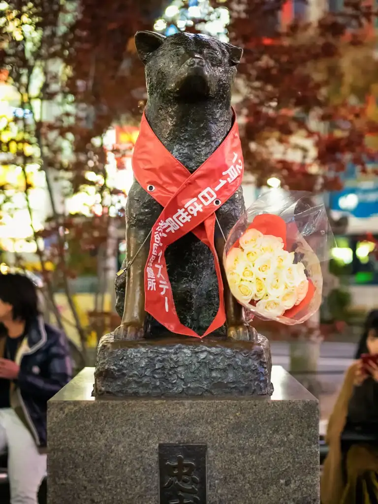 Statue of Hachiko the dog who waited for his owner at Shibuya crossing for over nine years following his death Shibuya