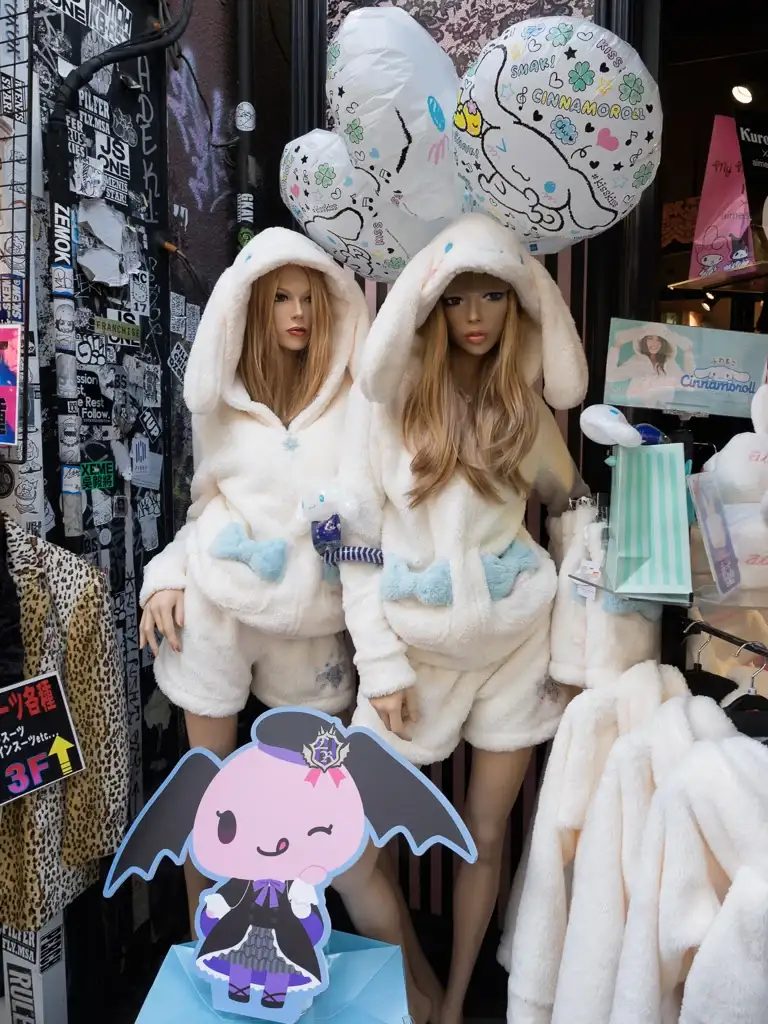 Pair of mannequins in Takeshita Street Harajuku
