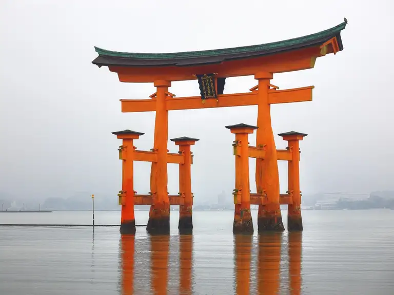  The O Torii Gate floats in the water and is coated with vermilion lacquer to protect it from corrosion Miyajima Island